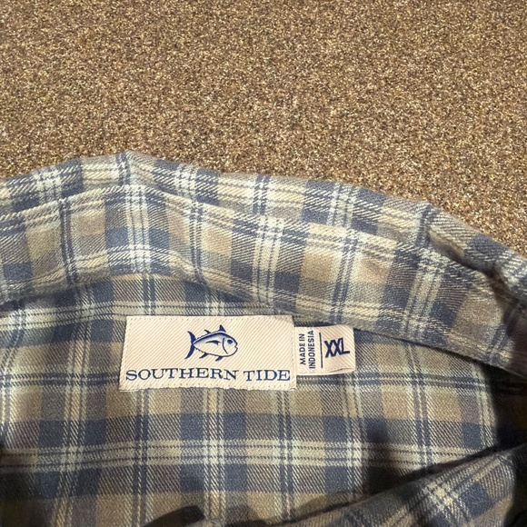 Men’s Southern Tide Skipjack button down Size XXL - Picture 2 of 3